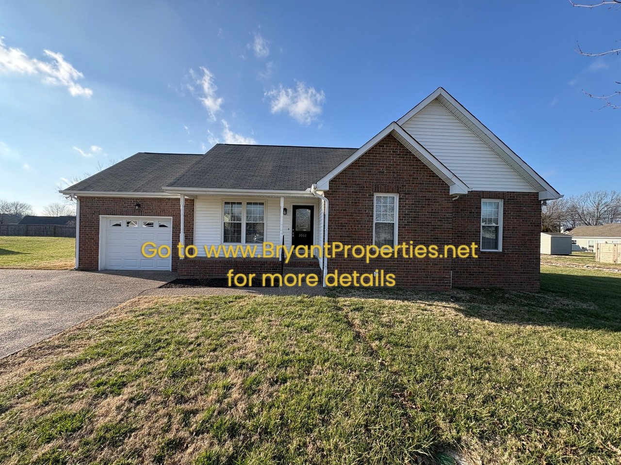 2002 Dogwood Ln - Greenbrier, TN 37073 property image