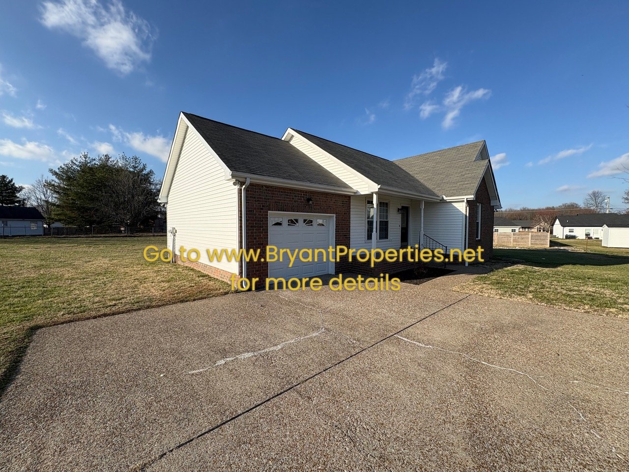 2002 Dogwood Ln - Greenbrier, TN 37073 property image