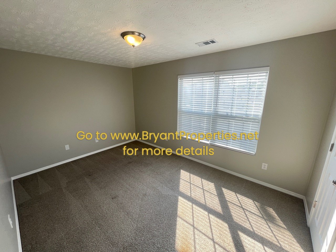 2872 Creekbend Dr - Nashville, TN 37207 property image