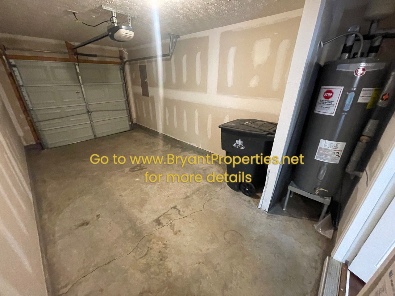 2872 Creekbend Dr - Nashville, TN 37207 property image